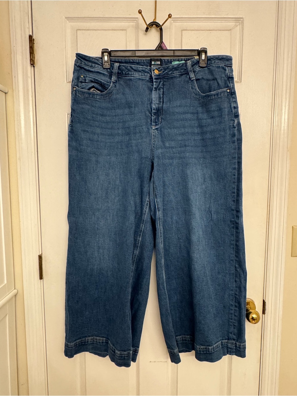Maeve by Anthropologie Classic Wide-Leg Women's Jeans in Medium Blue